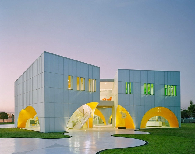 墨西哥雀巢集团创新实验室／Rojkind Arquitectos - 公共机构设施