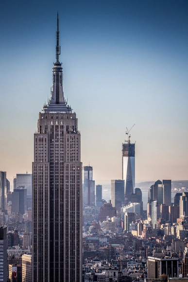New York's Modernism Architecture City Guide: Beaux-Arts, Art-Deco, International Style, Brutalism and Organic Architecture - Featured Image