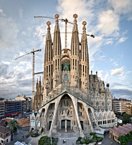 Sagrada Família to Pay Off $41 Million Debt to Barcelona for Building Permits - Featured Image