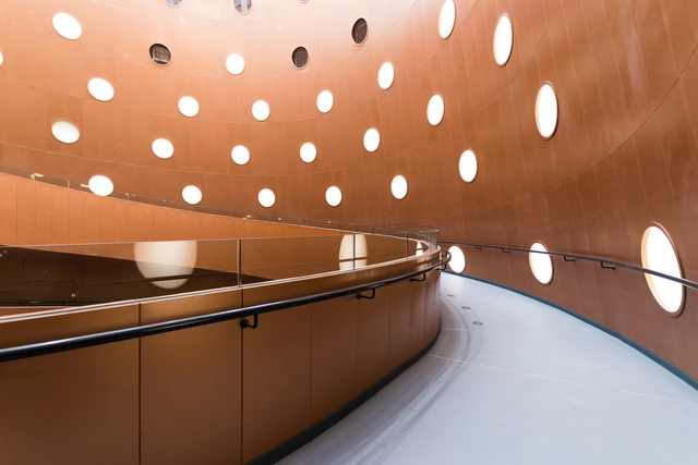 Aberturas circulares: dos barcos à arquitetura contemporânea - Imagem de Destaque