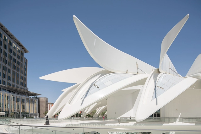 Calatrava's UAE Pavilion Through the Lens of Stephane Aboudaram  - Featured Image