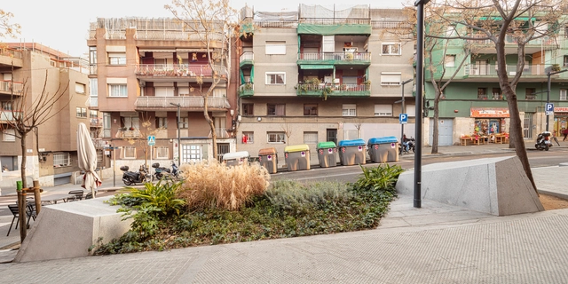 Arquitetura exclusiva: como as intervenções em espaços públicos ignoram os moradores de rua - Imagem de Destaque