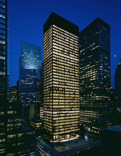 Light Matters: Richard Kelly, The Unsung Master Behind Modern Architecture’s Greatest Buildings - Featured Image