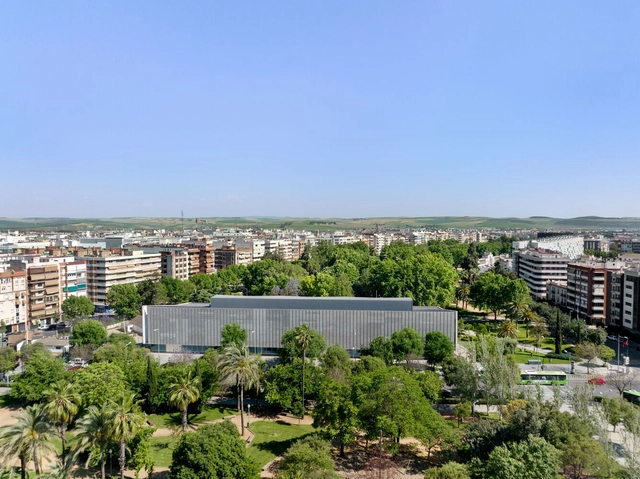 Córdoba Public Library / Paredes Pedrosa Arquitectos - Exterior Photography, Library, Garden, Facade, Cityscape