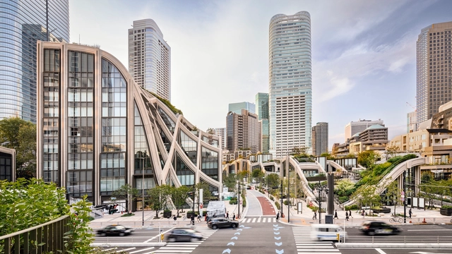 Azabudai Hills / Heatherwick Studio - Exterior Photography, Mixed Use Architecture, Facade, Cityscape