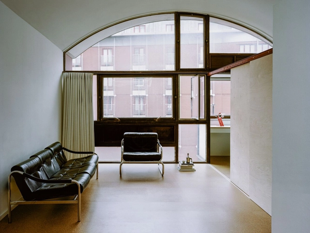 Casa Crescent / TYPE - Fotografía interior, Residencial, Sillas
