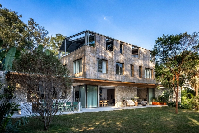 Residência AMEF / Patricia Martinez Arquitetura - Fotografia de Exterior, Casas, Balcão